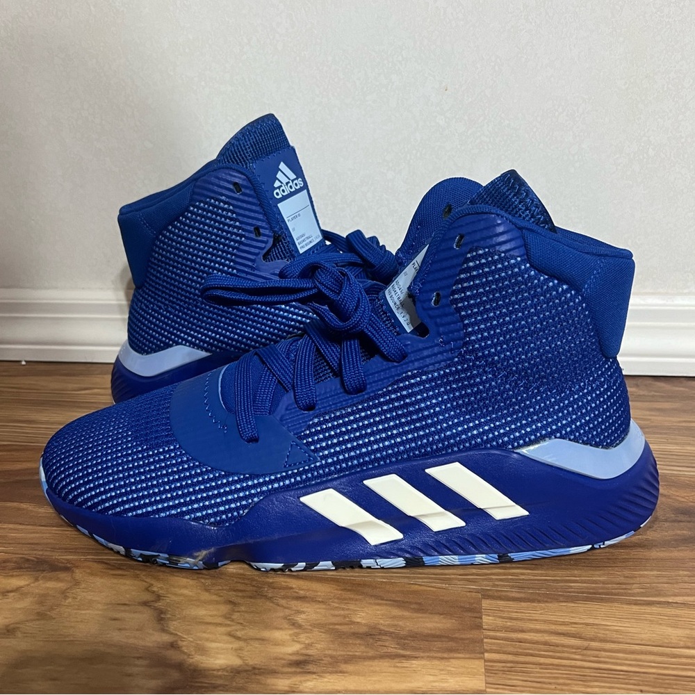 Adidas Bounce NWOT